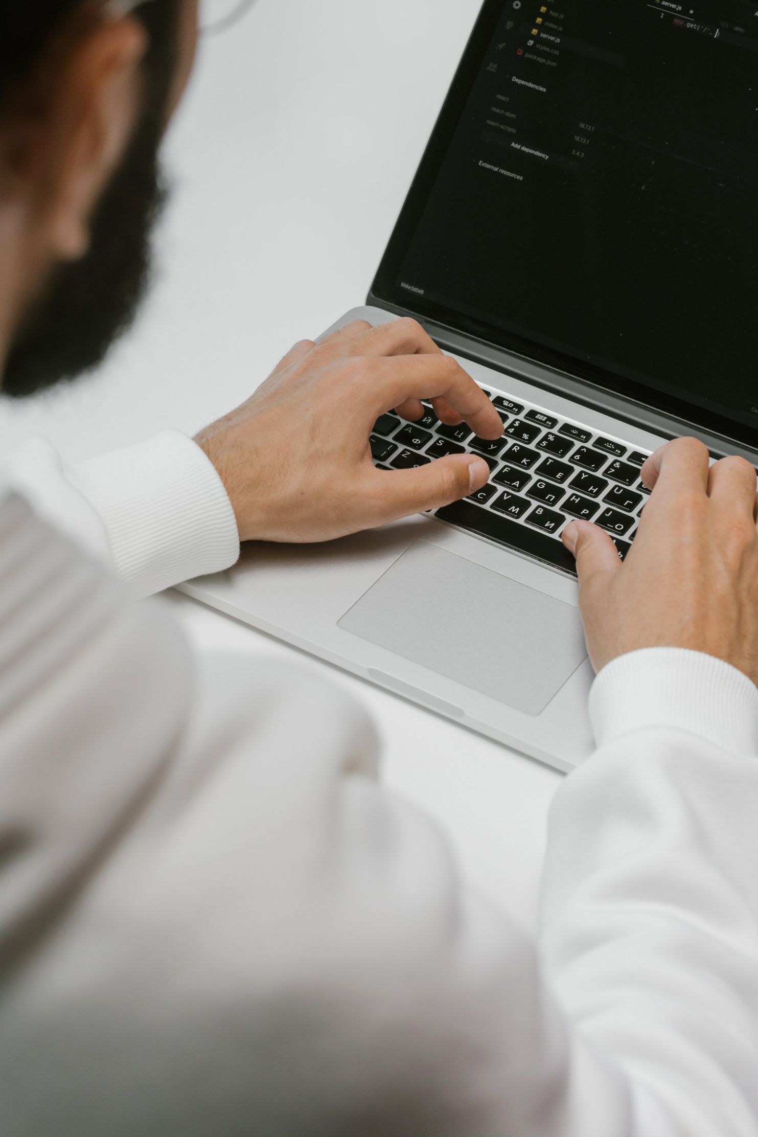 Man using laptop